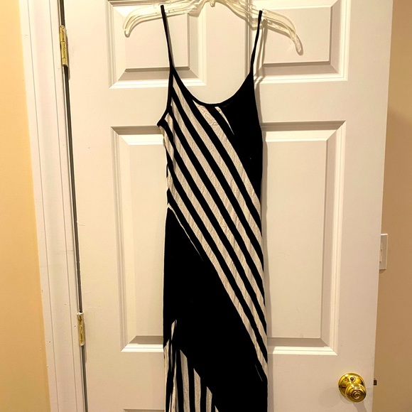 Long maxi dress - Picture 1 of 3